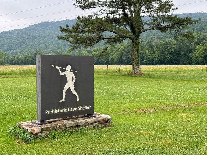 Ranger-Led Tours and Live Weapon Demonstrations