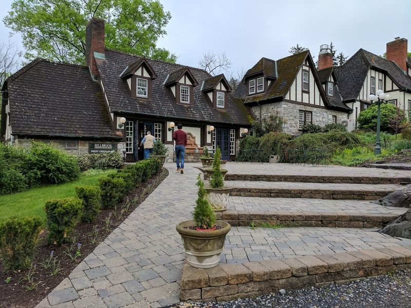Redbook Restaurant at Hillbrook Inn
