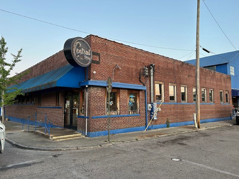 Right In The Middle Of Downtown Memphis