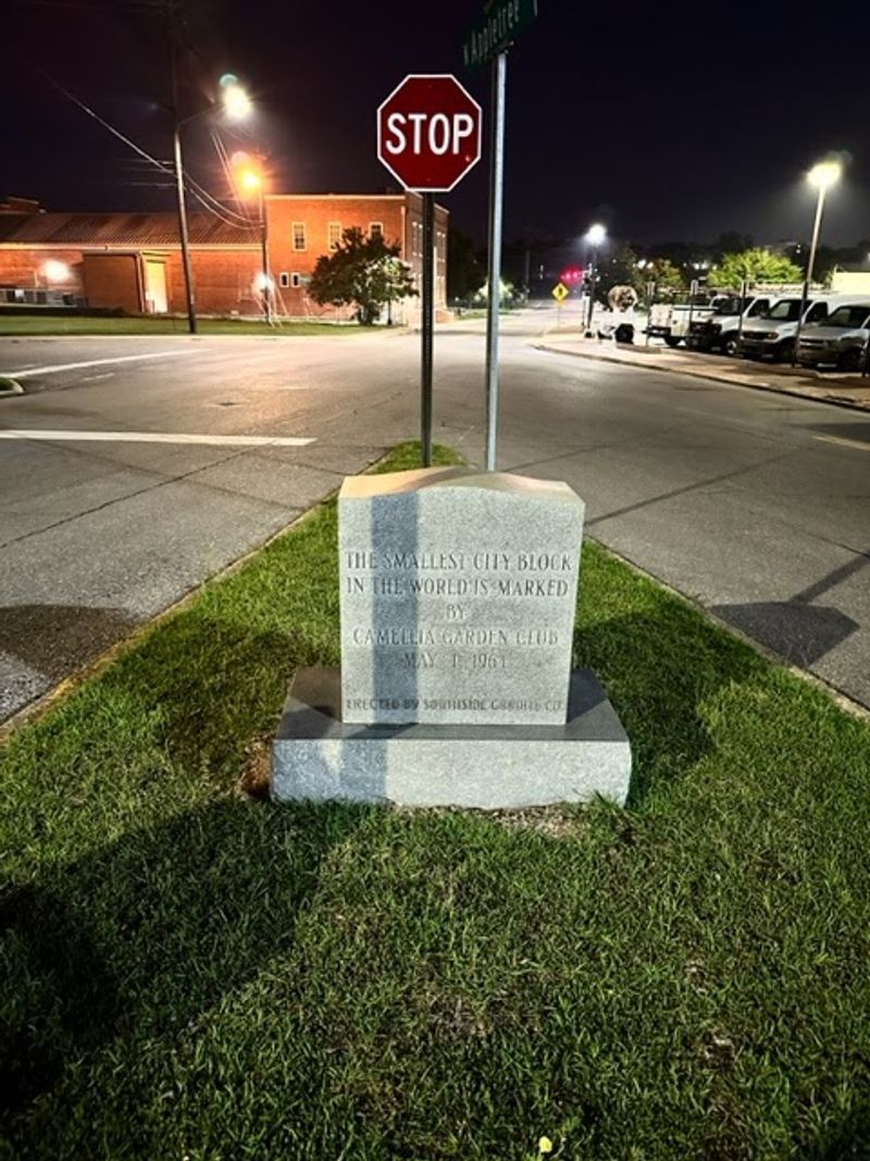 Road Trippers Will Love How Quick and Easy This Stop Really Is Road Trippers Will Love How Quick and Easy This Stop Really Is