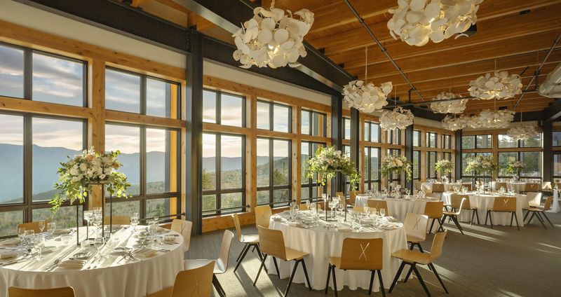Rosebrook Lodge and Switchback Grille: Dining at the Summit of Adventure Rosebrook Lodge and Switchback Grille: Dining at the Summit of Adventure