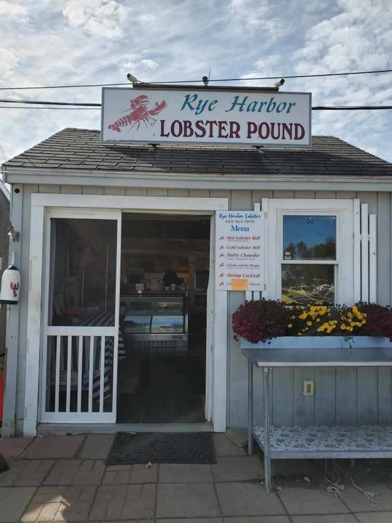 Rye Harbor Lobster Pound, Rye