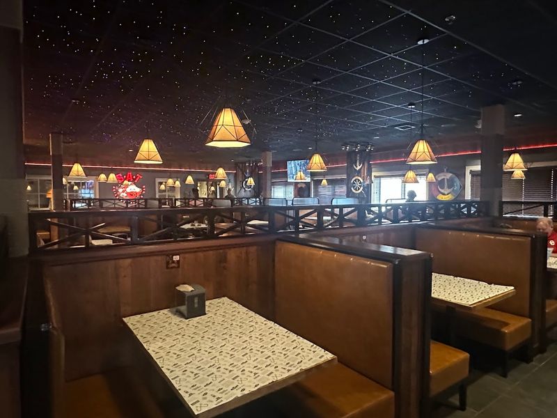 SAT Asian Seafood Serves A Garlic Butter Sauce That People Drive Across Town For