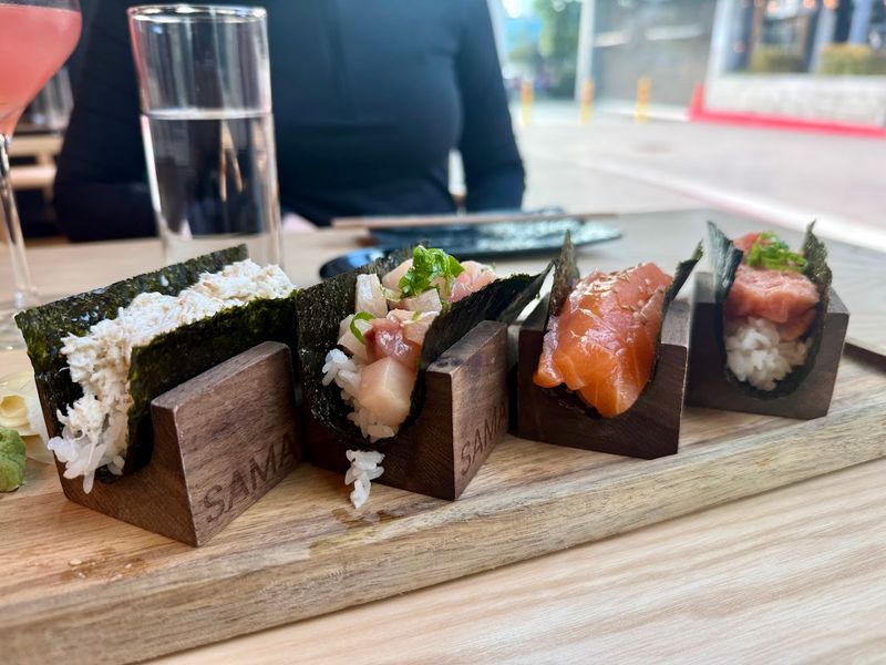 Sama Handroll & Grill California