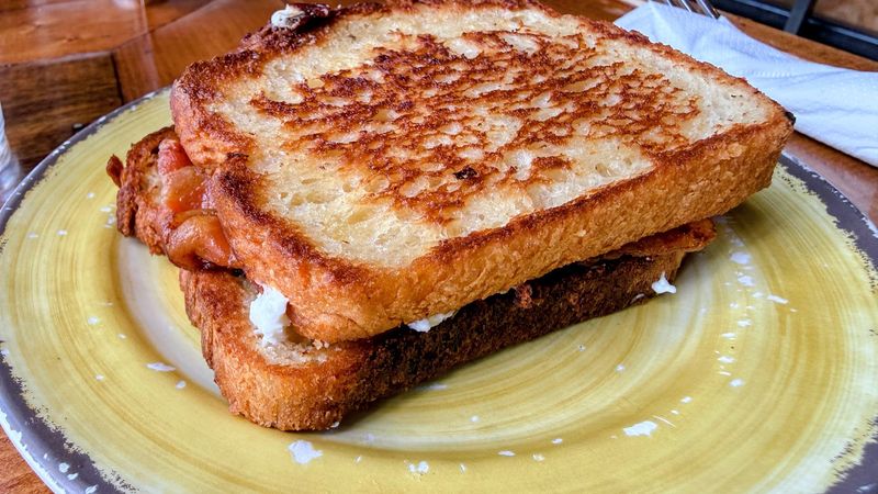 Sandwiches Built on Gluten-Free Bread That Holds Up