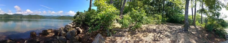 Scenic Hiking Trails That Frame the Lake From Above