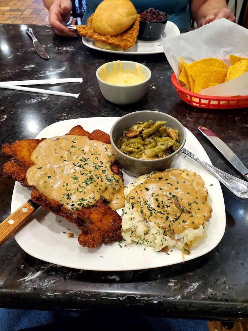 Schnitzel Haus, Cape Girardeau Schnitzel Haus, Cape Girardeau