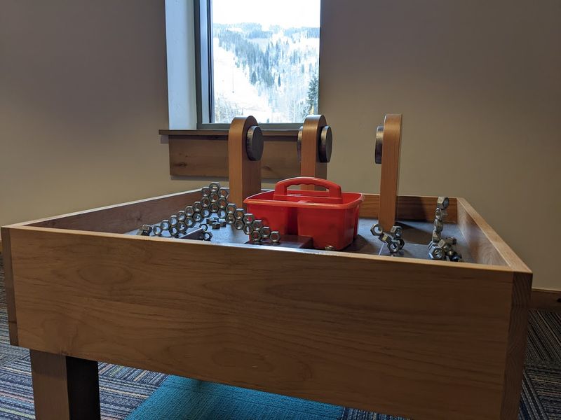 Science Projects and STEM Demos That Actually Wow Kids