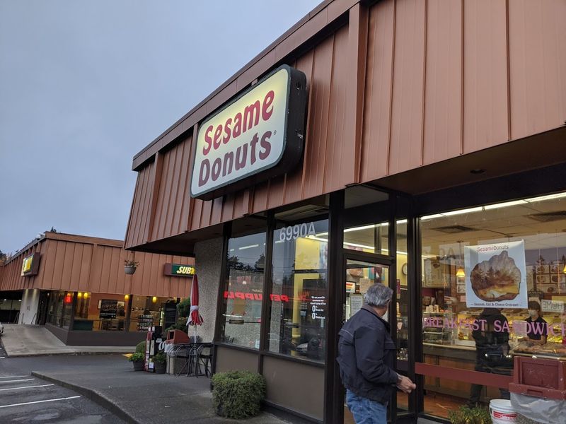 Sesame Donuts, Beaverton and Portland, Oregon