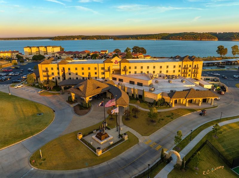 Shangri-La Golf Club and Resort, Afton