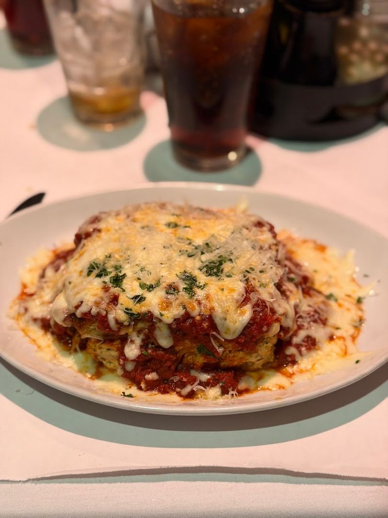 Signature Dishes That Keep People Coming Back Signature Dishes That Keep People Coming Back
