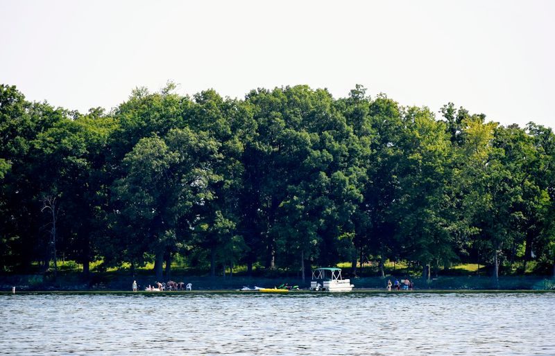 Skip Nothing Near Kasota Island