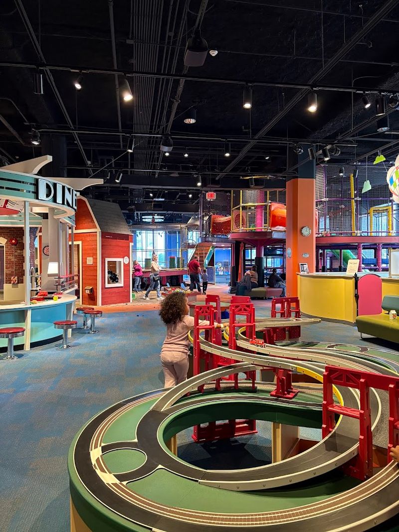 Skip Nothing in Itty Bitty Magic City for the Little Ones
