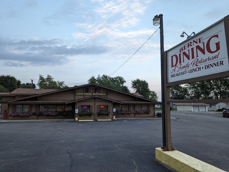 Skip The Chain And Feel The Hometown Vibe