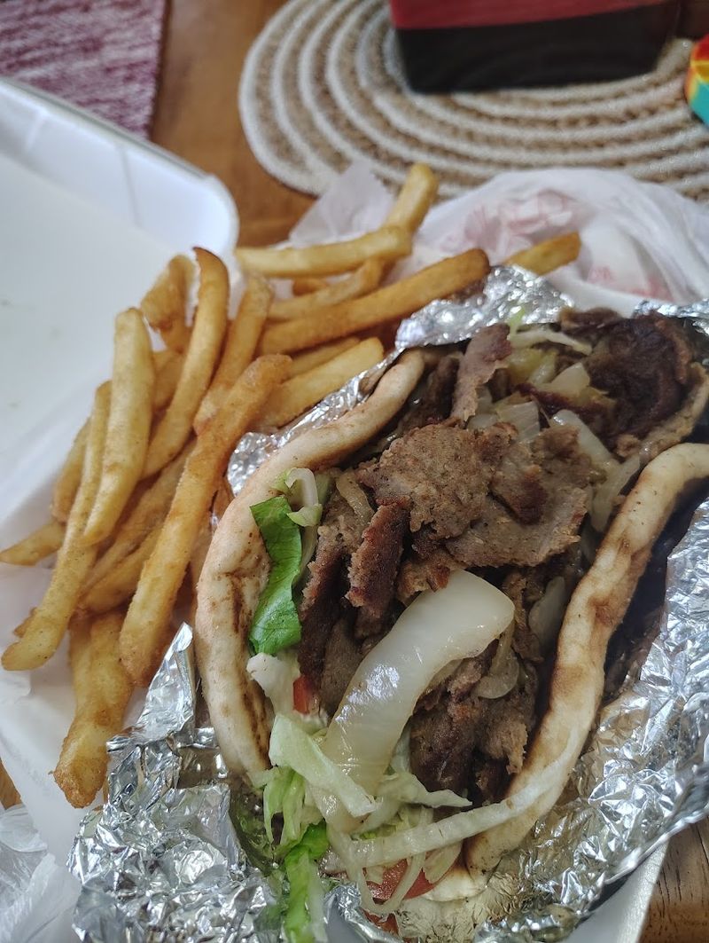 Skip the Long Drive for Chicago Style Dishes Skip the Long Drive for Chicago Style Dishes