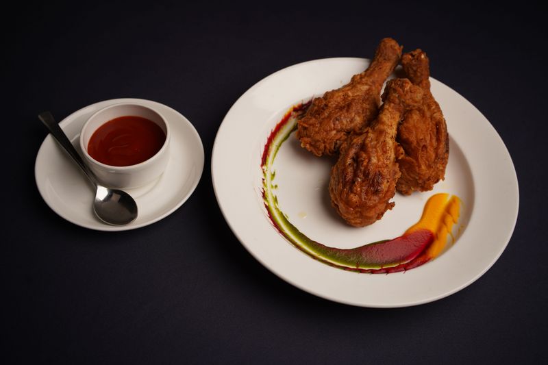 Skip the Ordinary and Eat at a 1970s Soul Era Spot Skip the Ordinary and Eat at a 1970s Soul Era Spot