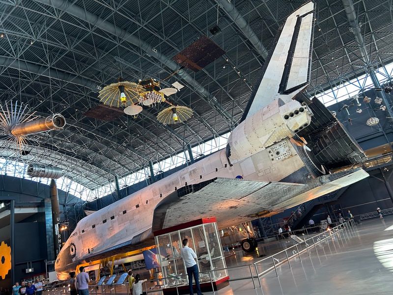 Space Shuttle Discovery Up Close and Absolutely Unreal
