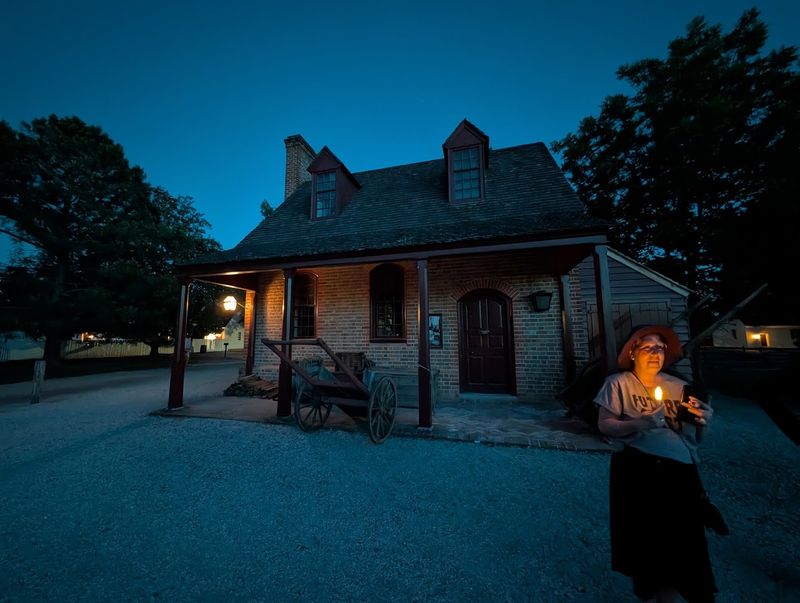 Spooks and Legends: Dead of Night Tour Williamsburg