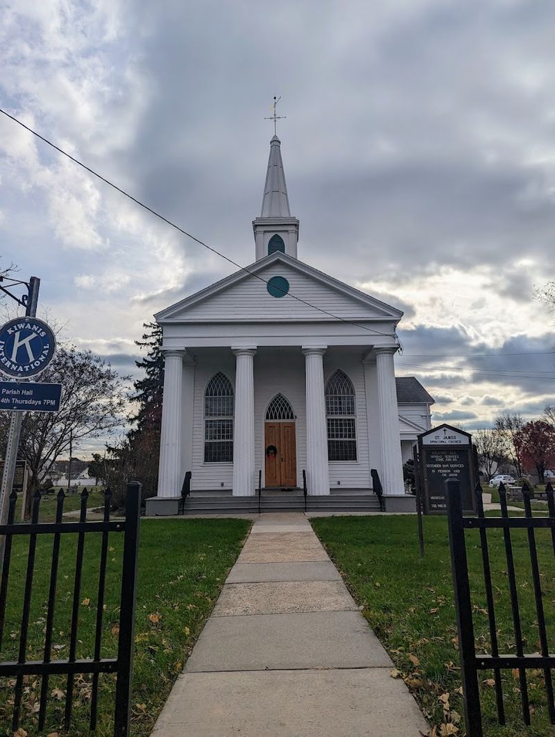 St. James Episcopal Church and Piscatawaytown Burial Ground
