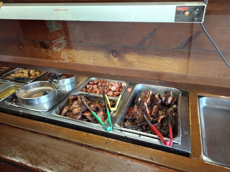 Stables Cafe in Guthrie Turns Friday Night Into a BBQ Event Worth Planning Around Stables Cafe in Guthrie Turns Friday Night Into a BBQ Event Worth Planning Around