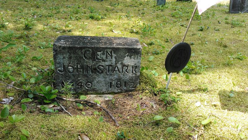 Stark Road Graveyard in Conway