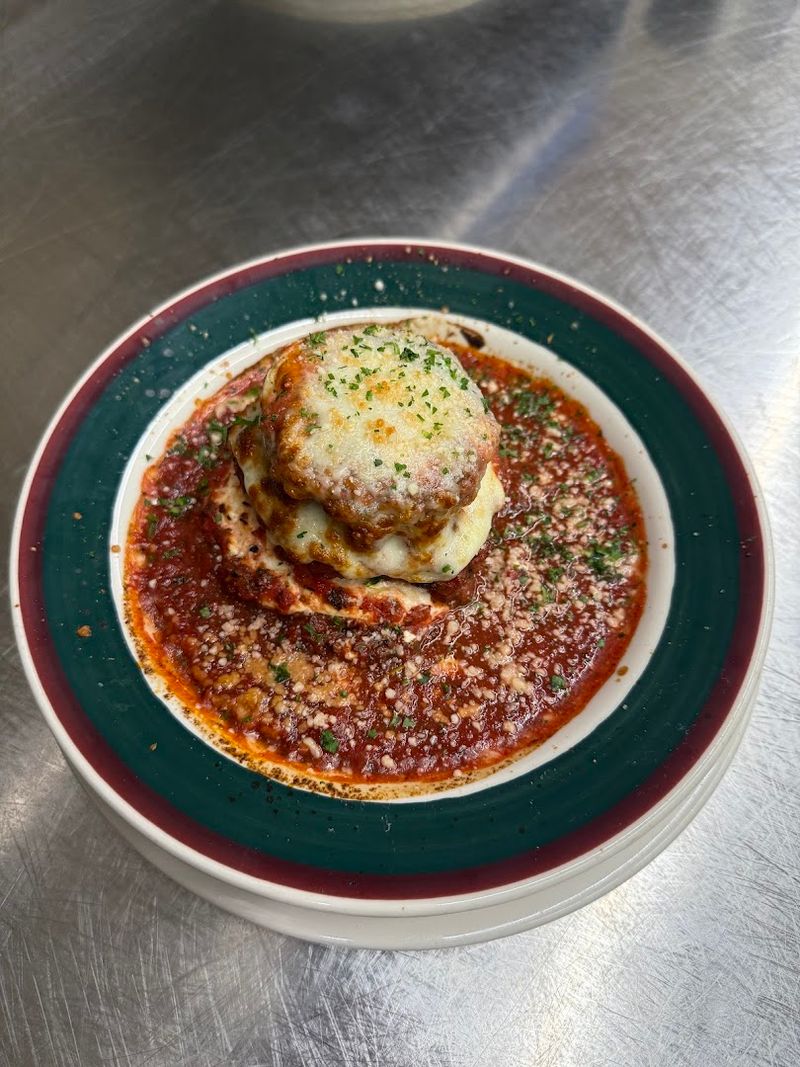 Starters and Sides That Steal the Spotlight Starters and Sides That Steal the Spotlight