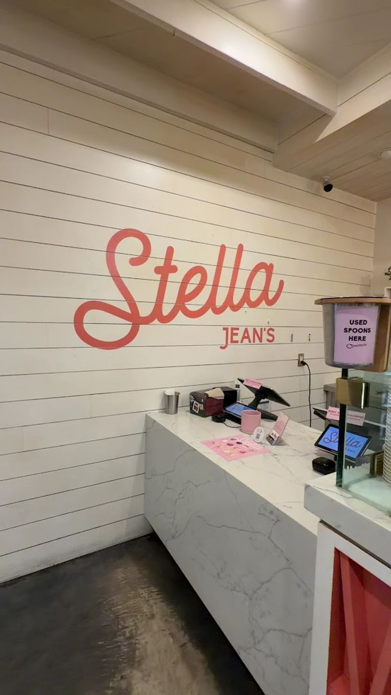Stella Jean's Ice Cream, California