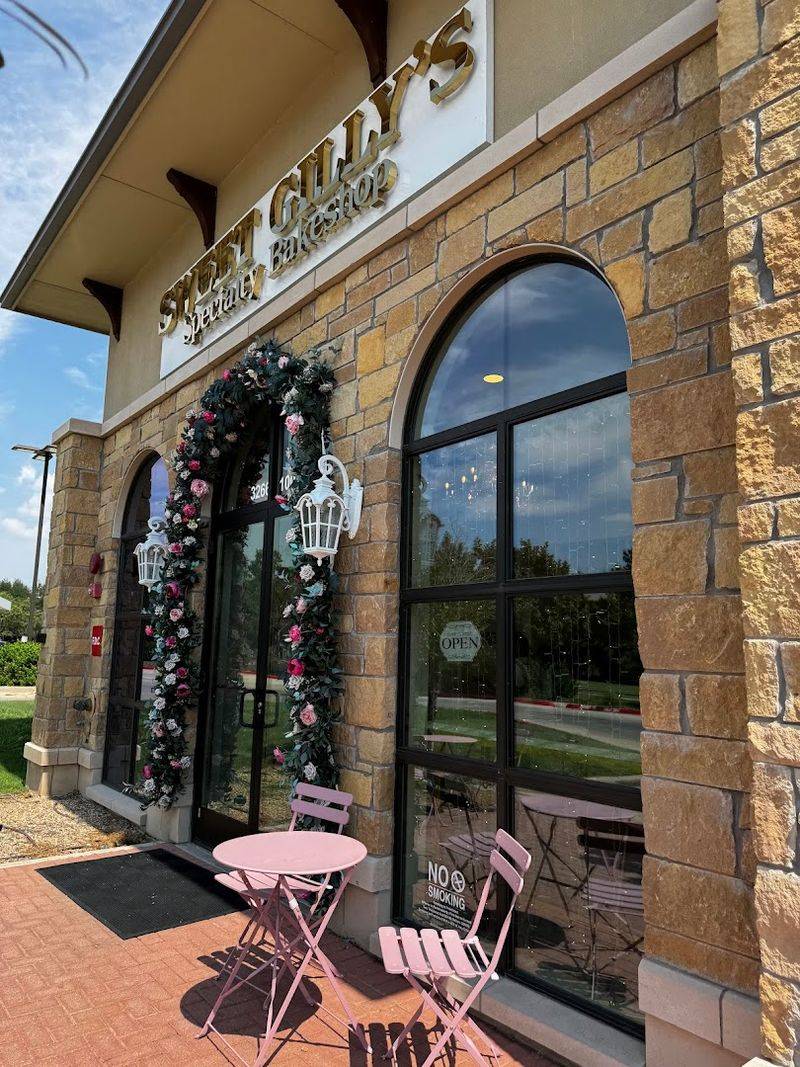 Sweet Gilly's Specialty Bakeshop, Frisco