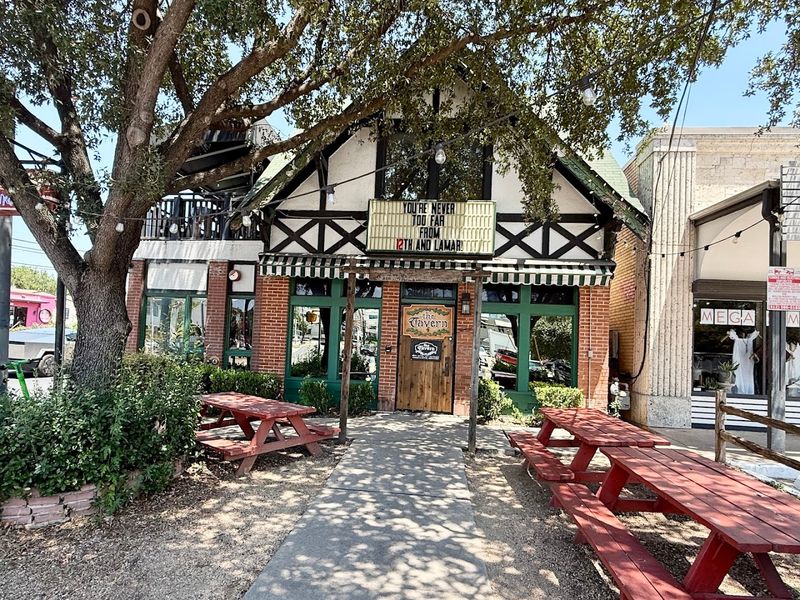 Texas Tavern