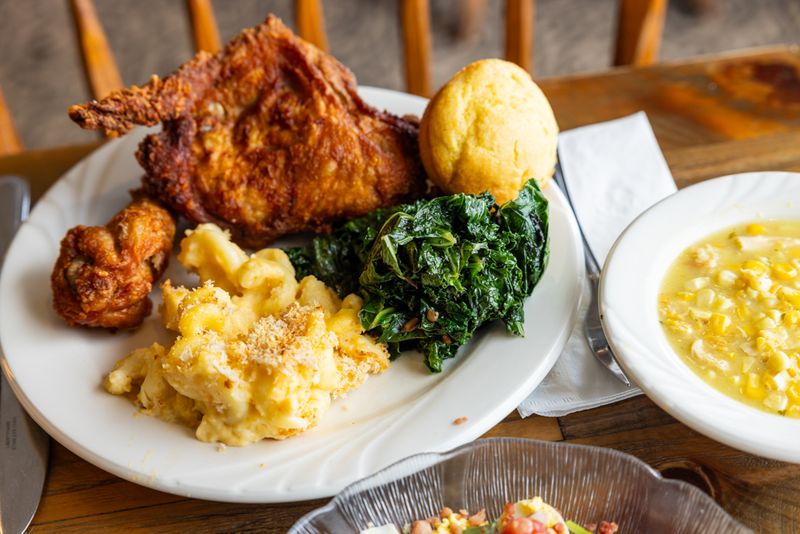 That Fried Chicken Earns Every Bit Of Its Reputation