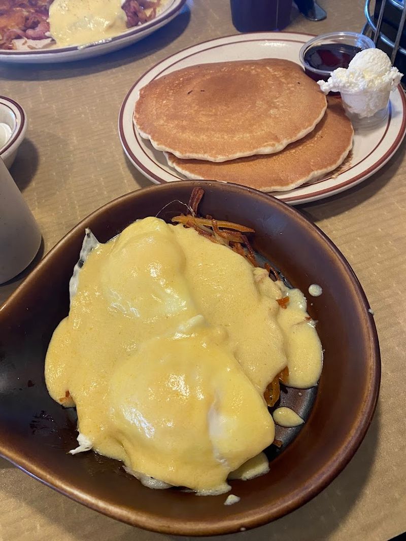 The All-Day Breakfast That Keeps Willmar Coming Back The All-Day Breakfast That Keeps Willmar Coming Back