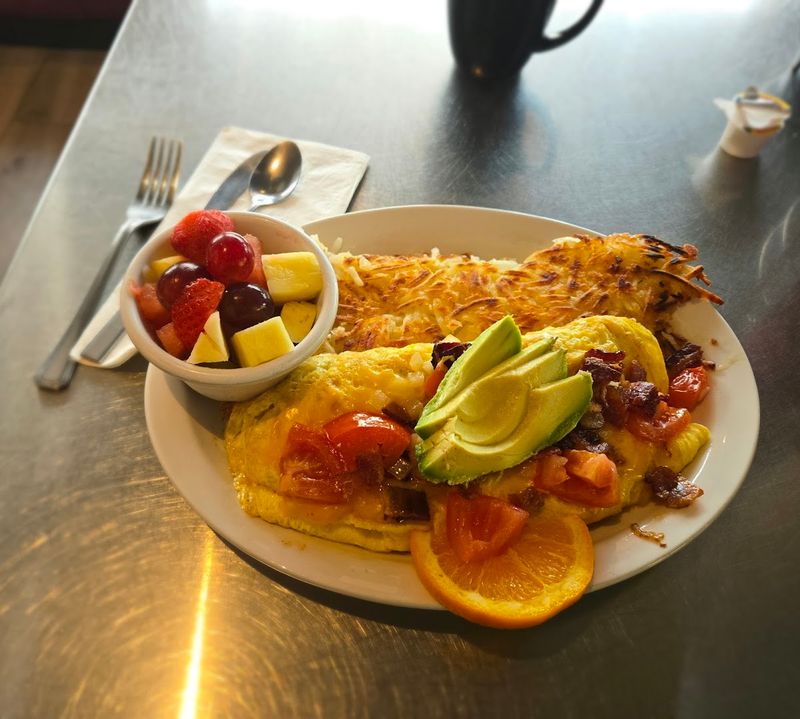 The All-Day Breakfast and Lunch Hours That Work for Everyone