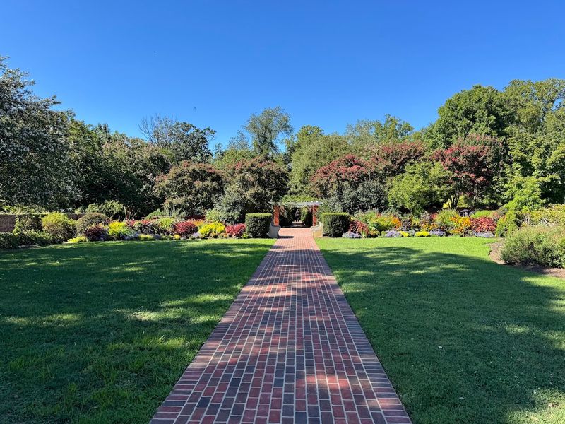 The American Horticultural Society Calls This Place Home