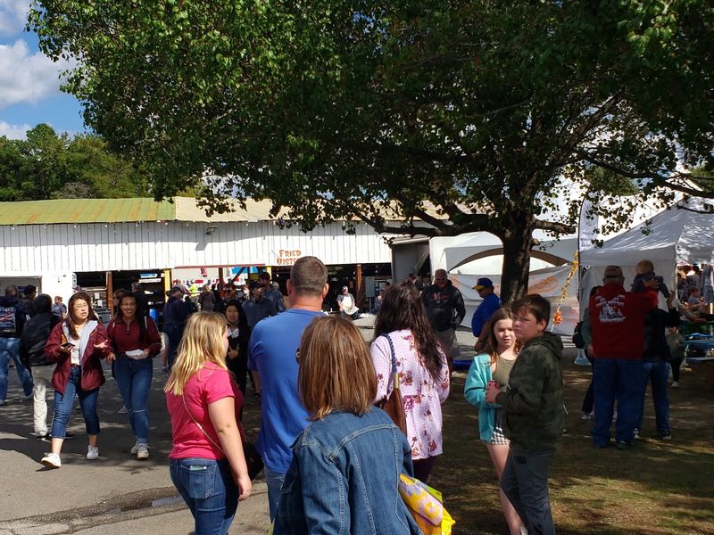 The Annual Oyster Festival Is a Tradition Worth Traveling For