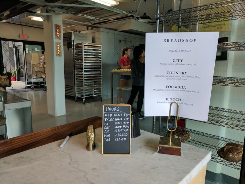 The Atmosphere Inside Breadshop