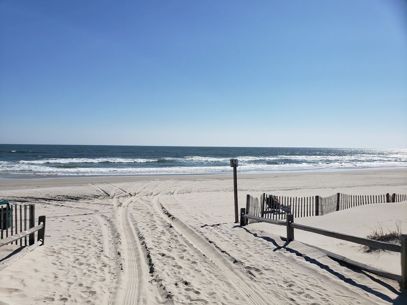 The Beaches That Actually Let You Breathe The Beaches That Actually Let You Breathe