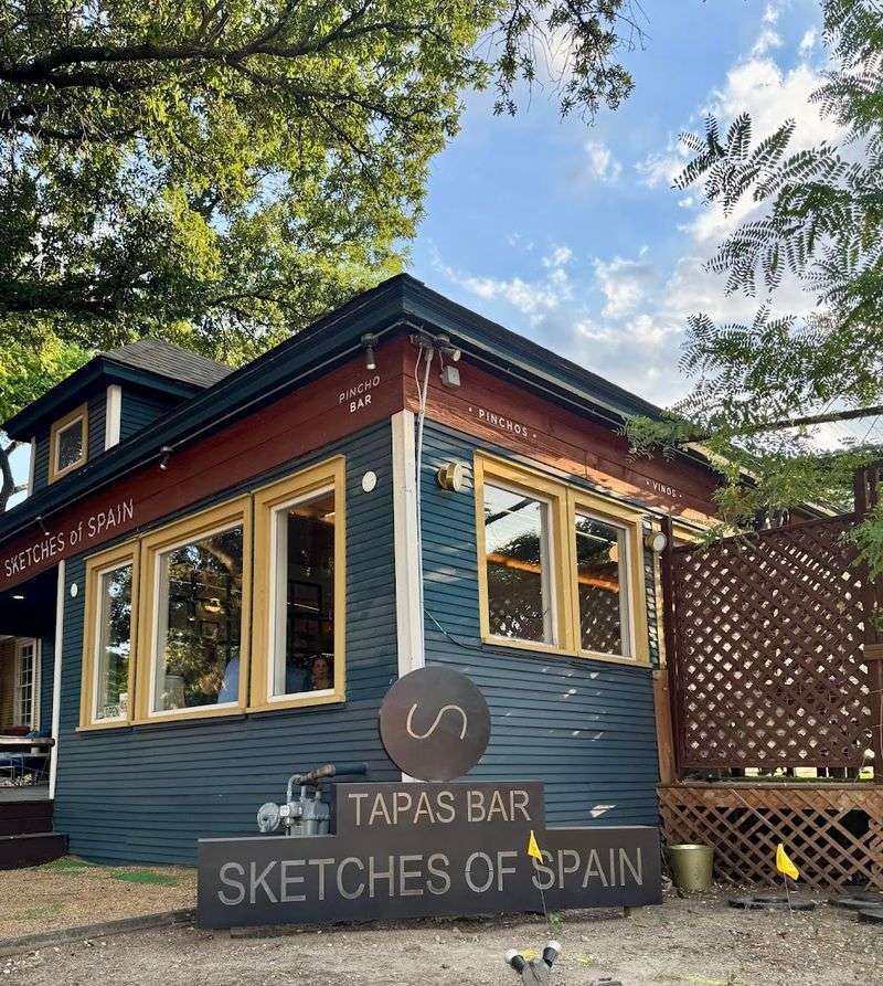 The Bishop Arts District Setting That Makes the Experience Feel Like Travel
