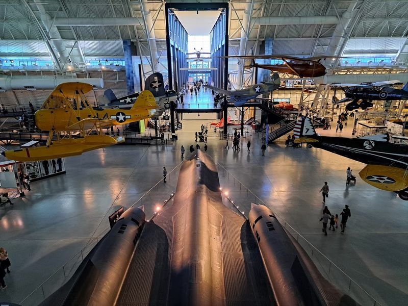 The Boeing Aviation Hangar That Makes Your Jaw Drop Instantly