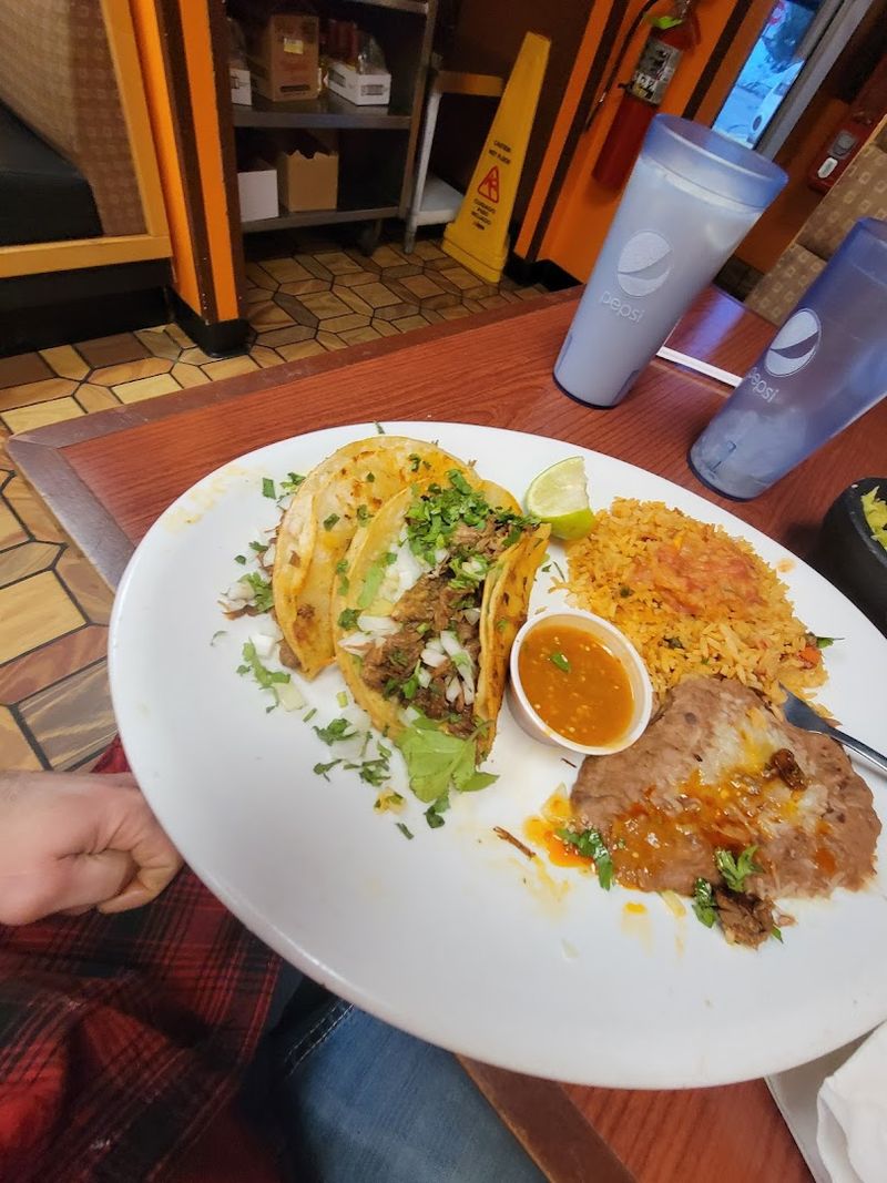 The Buffet That Keeps Regulars Coming Back