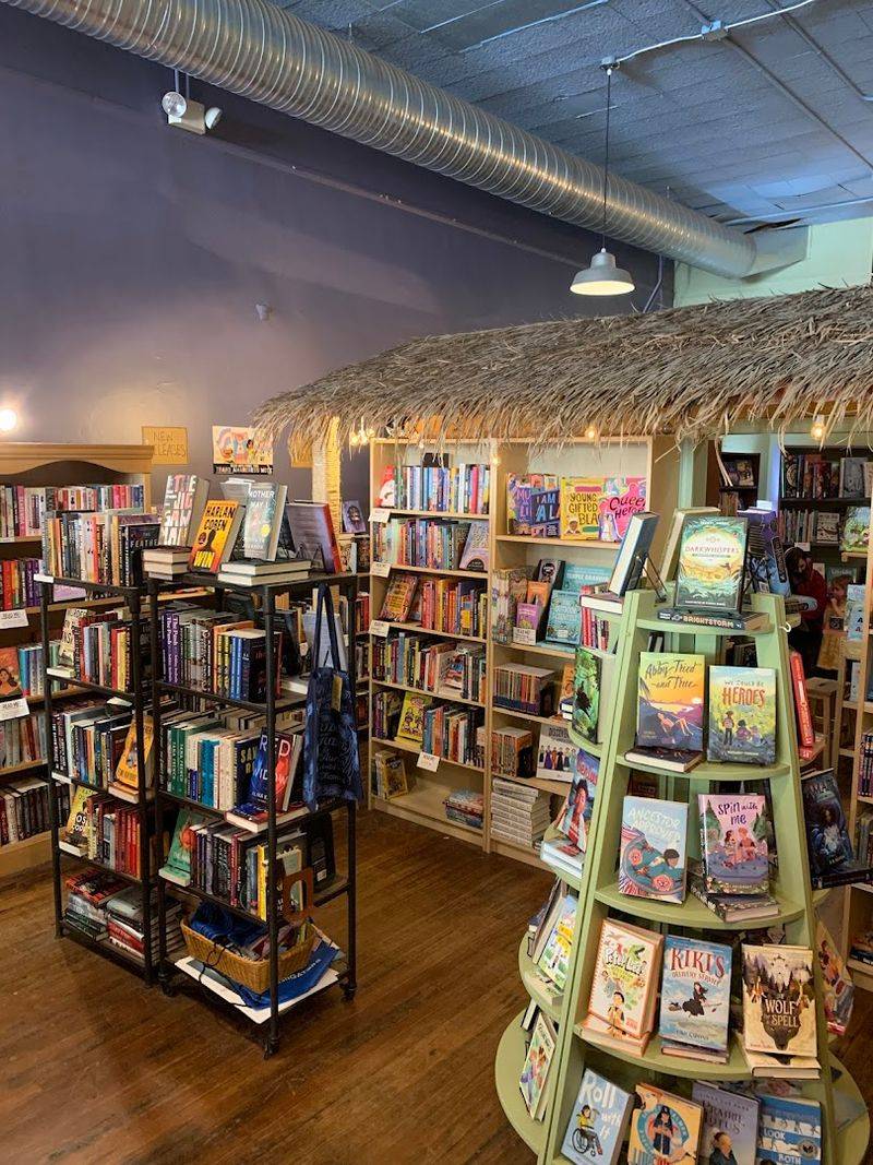 The Cozy Interior That Pulls You In and Keeps You There