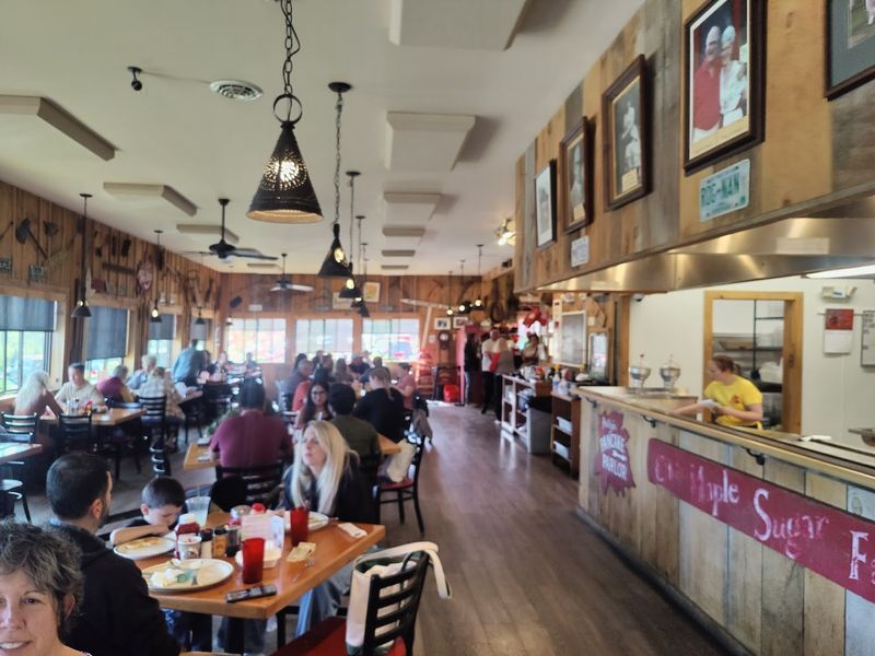 The Cozy Rustic Interior That Pulls You Right In