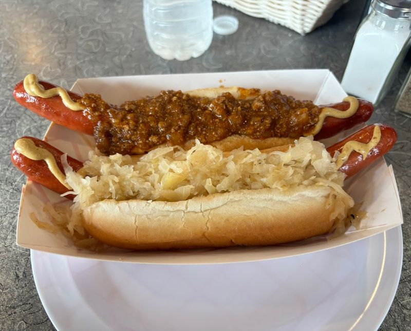 The Deep-Fried Sabrett Hot Dog That Snaps Back