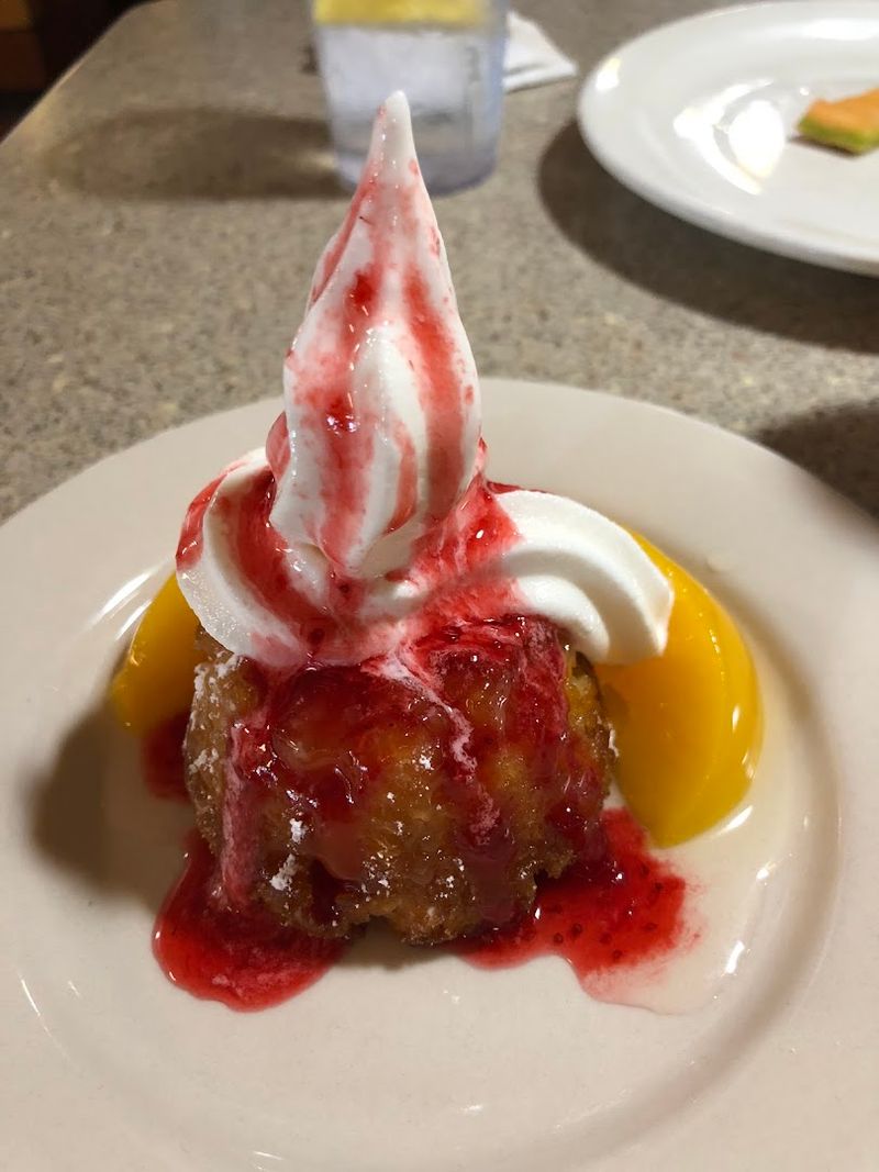 The Dessert Bar That Ends Meals on a High Note