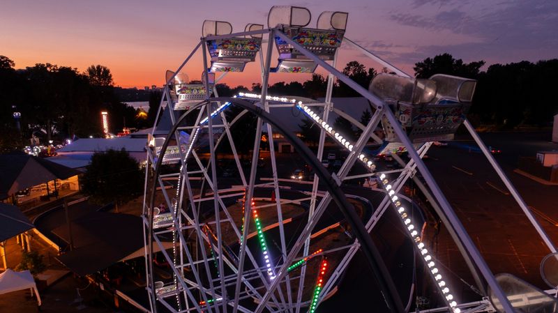 The Ferris Wheel That Changes Everything