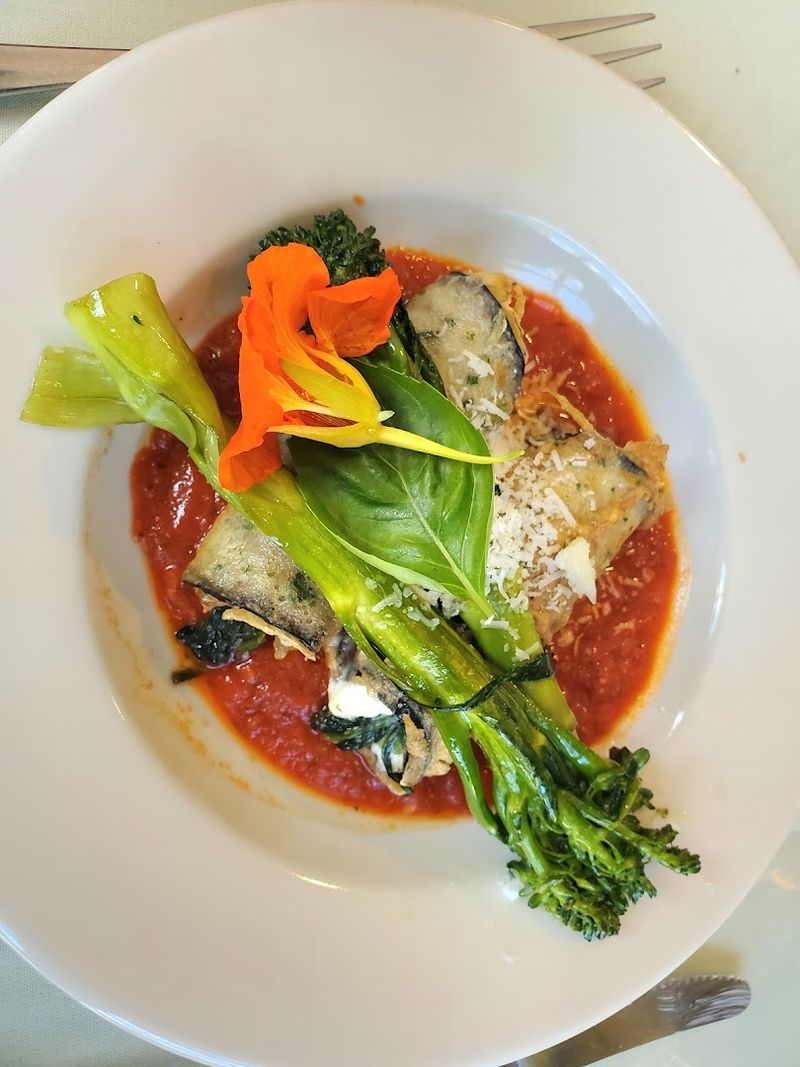 The Five-Course Herbal Luncheon Worth Planning Weeks Ahead