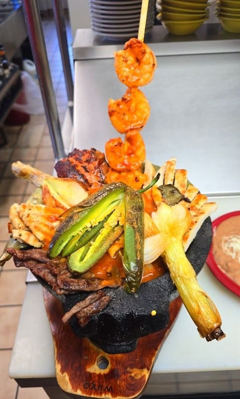 The Flaming Cheese Special Worth Every Bit of Attention