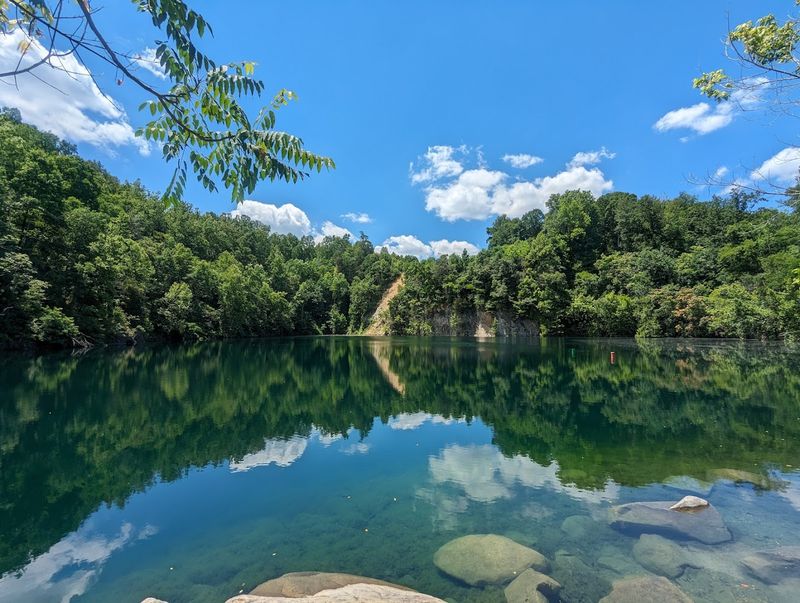 The Flooded Quarry That Became Virginia's Coolest Dive Site The Flooded Quarry That Became Virginia's Coolest Dive Site
