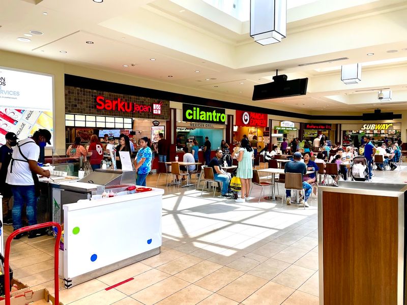 The Food Court Deserves Its Own Spotlight