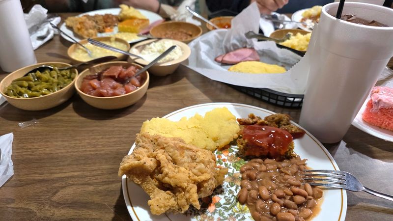 The Food Lands Like Sunday Supper The Food Lands Like Sunday Supper