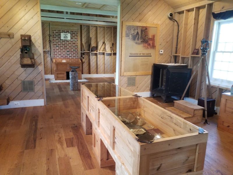 The Franklin Gold Mine and Its Jaw-Dropping Riches The Franklin Gold Mine and Its Jaw-Dropping Riches